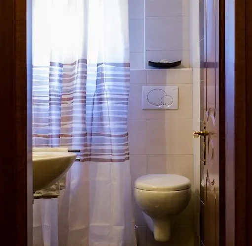 Nepheli And Apartament *
