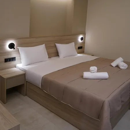 Nepheli And Apartament