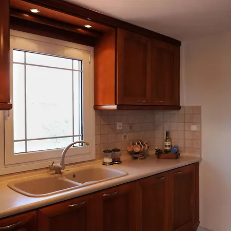 Nepheli And Паралия-Катерини